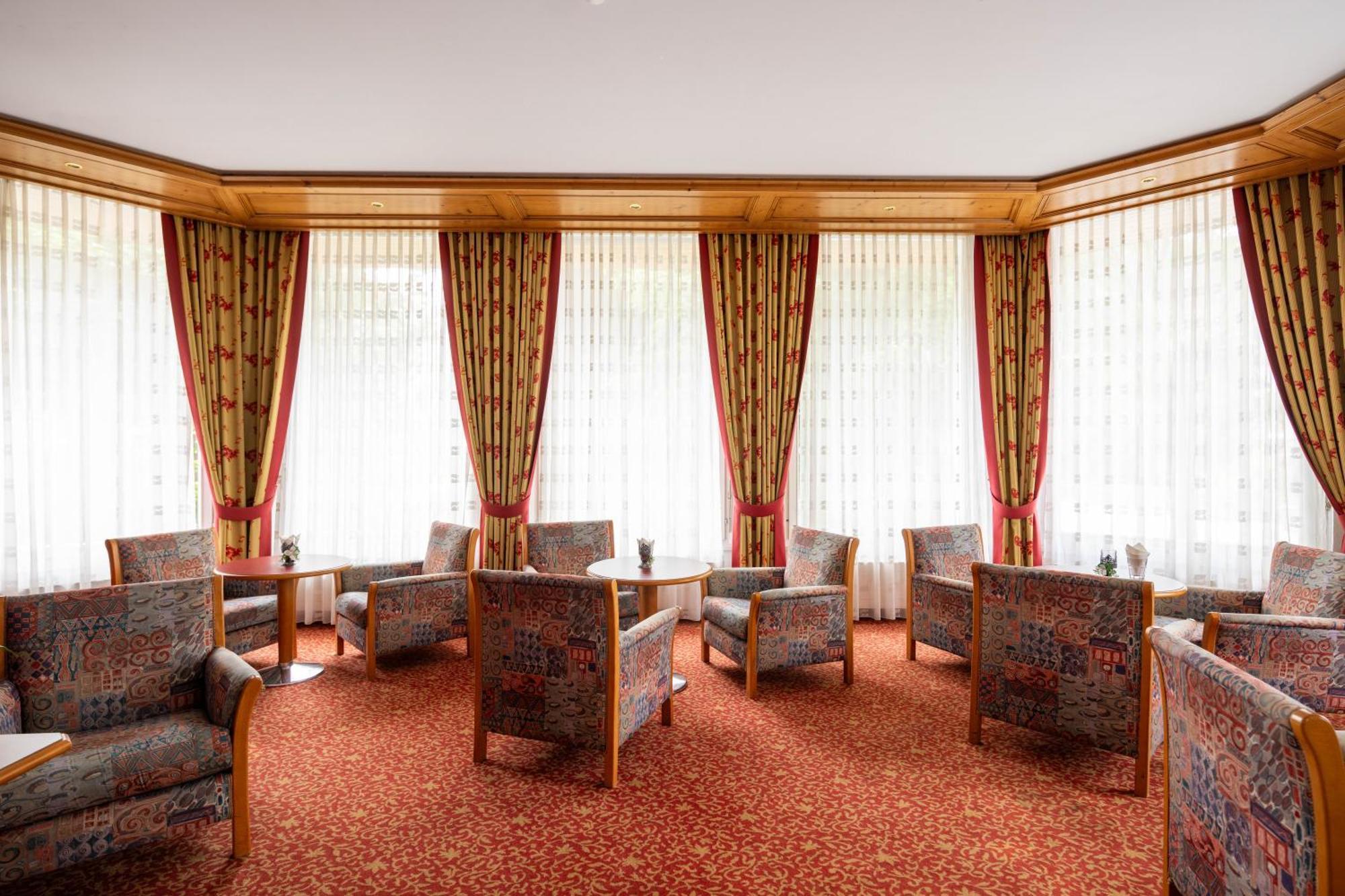 Sporthotel Wildstrubel Lenk Luaran gambar