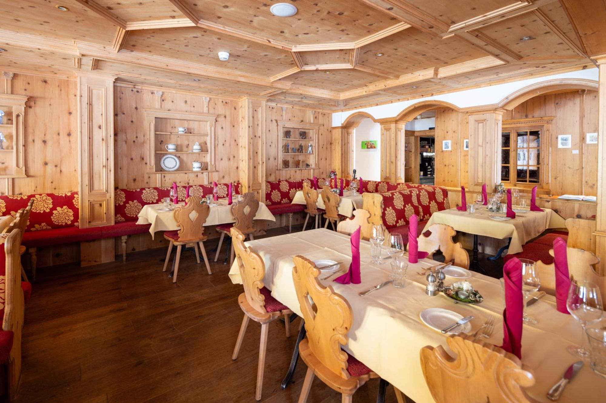 Sporthotel Wildstrubel Lenk Luaran gambar