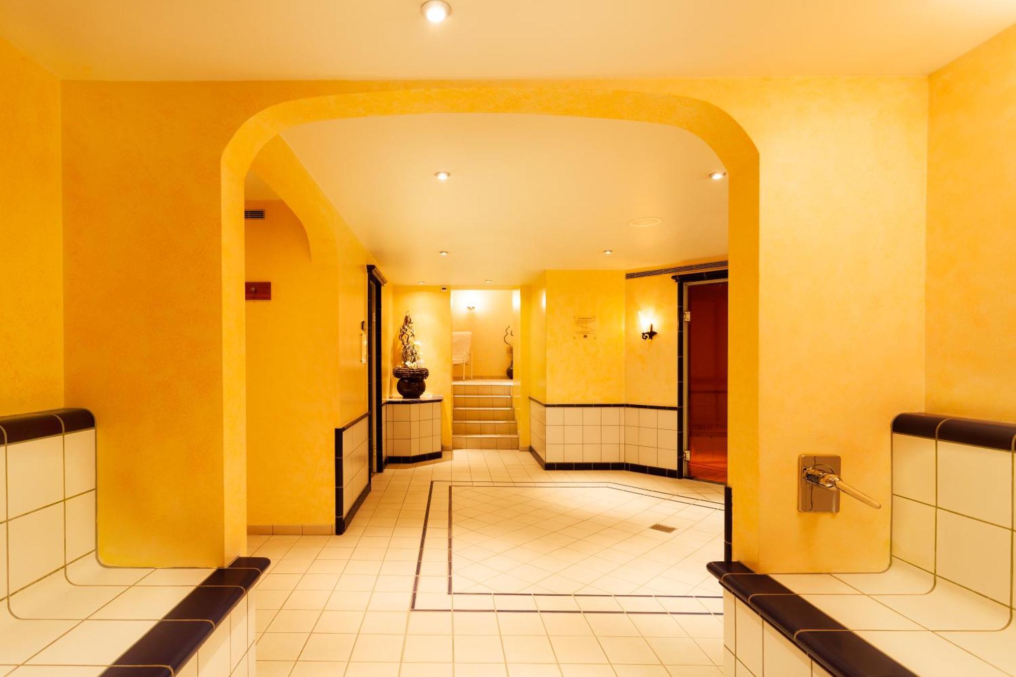 Sporthotel Wildstrubel Lenk Luaran gambar